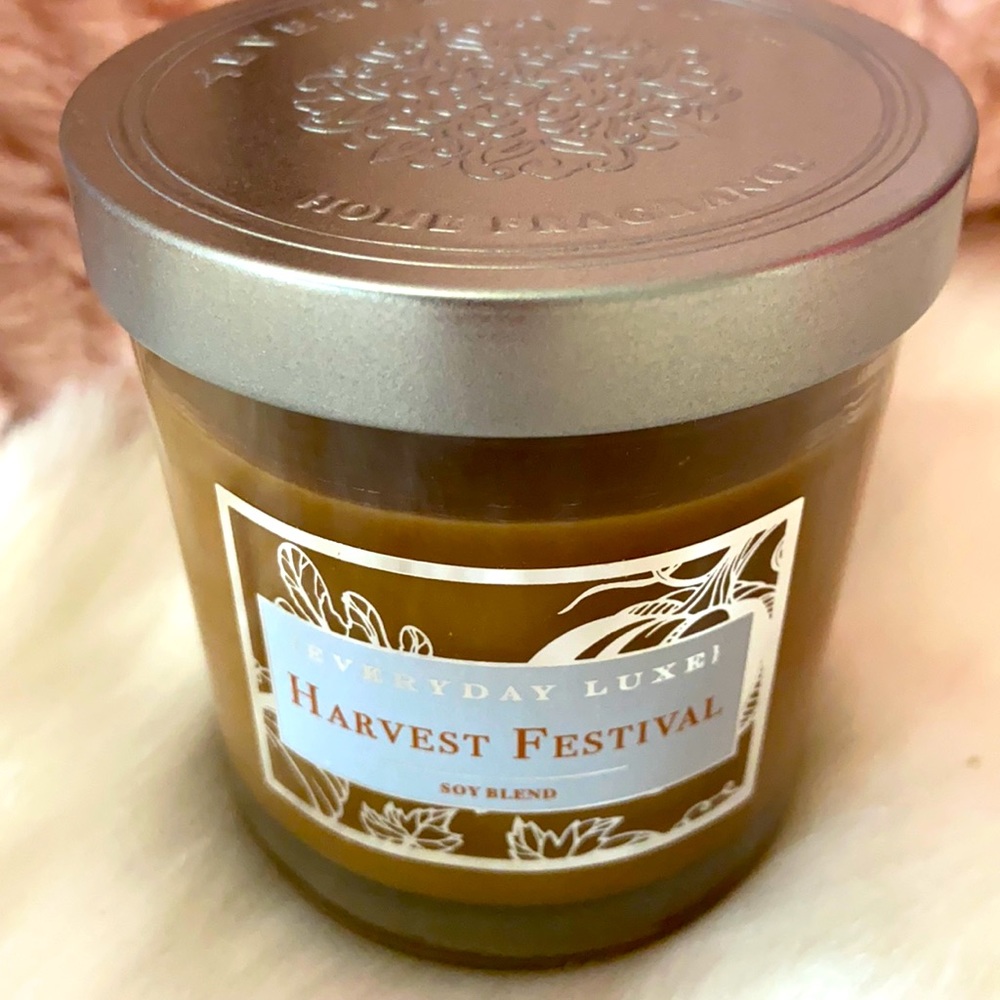 Everyday Luxe mini candle in harvest festival.